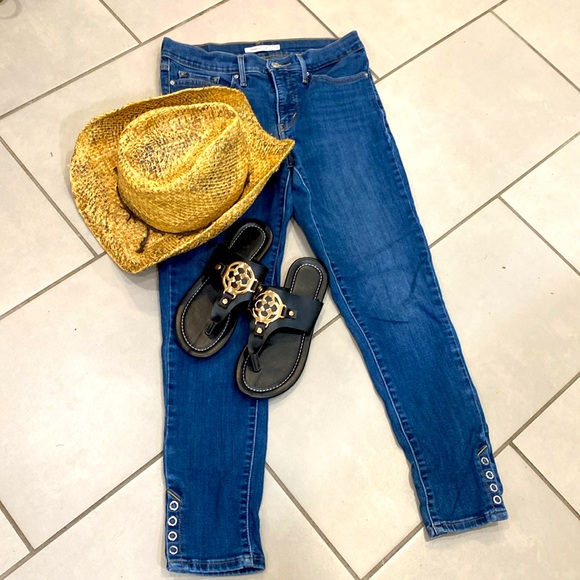 Levi’s  311 Shaping Skinny Jeans Size 28 - Picture 2 of 9